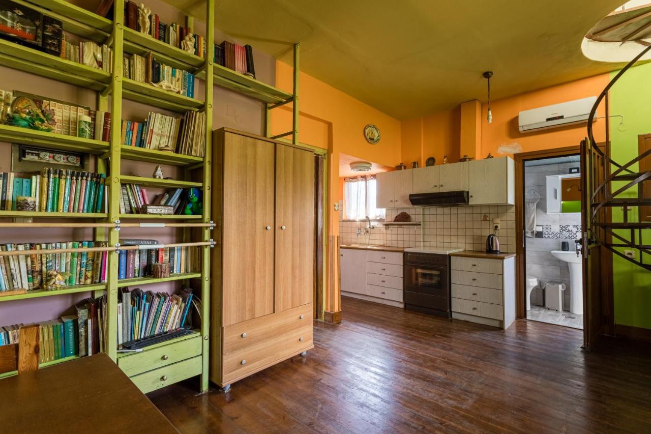 Ta-So'S Apartments Stoupa Messinias Ngoại thất bức ảnh